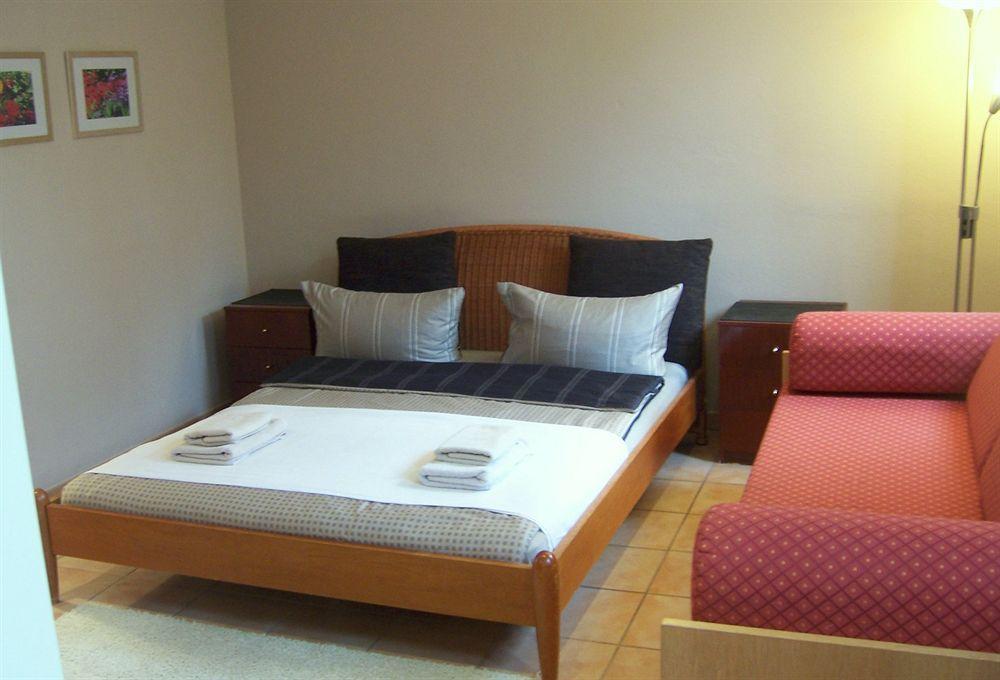 Garden House & East Park-Apartments Grossdorf  Esterno foto
